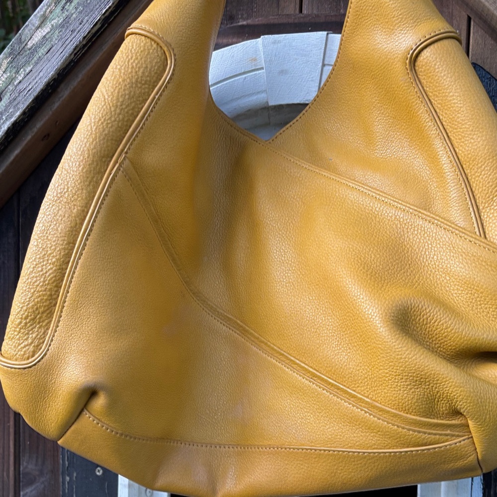Tre Vero Mustard Leather Hobo Bag